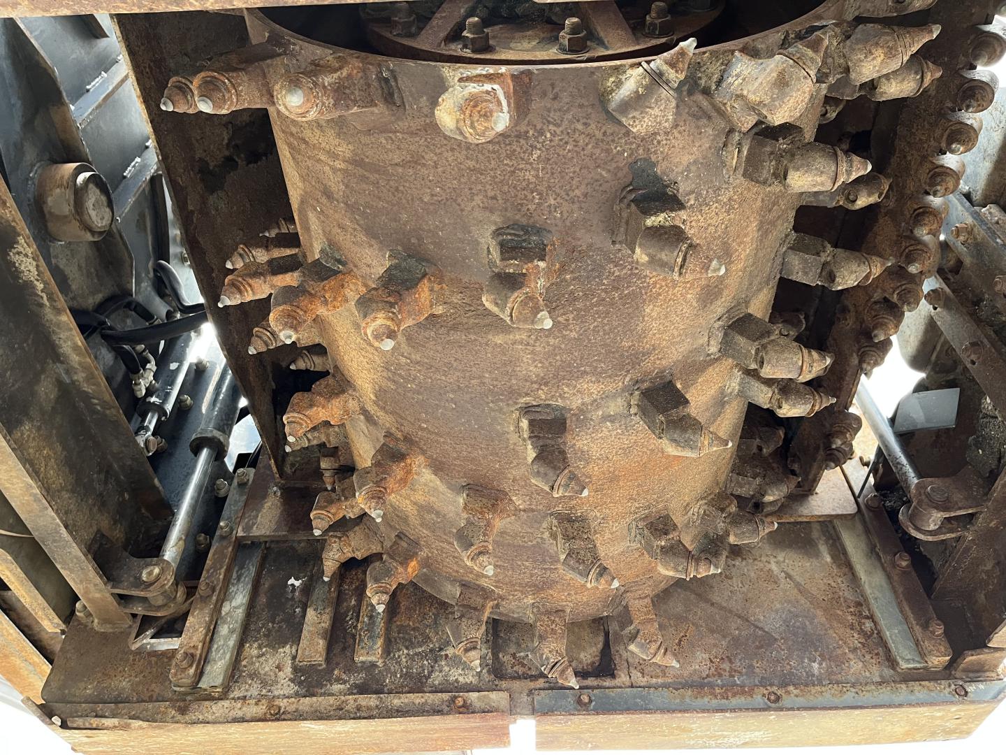 ./imagenes/INVOICE/2019/17986/PERFILADORA DE ASFALTO ROADHOG R4075 (31).JPG